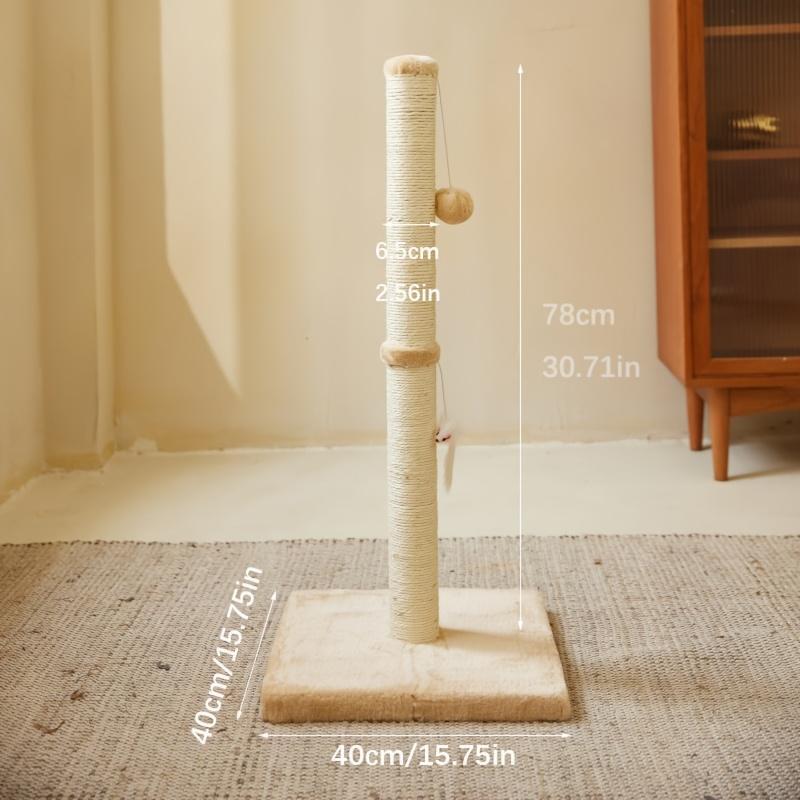 Scratch post with durable sisal rope